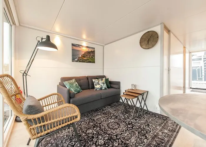 Tiny Floating House Ibiza